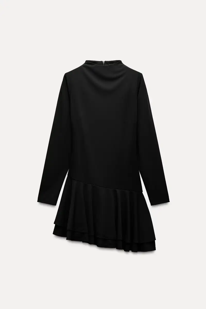 Vestidos negros de Zara Mono volantes