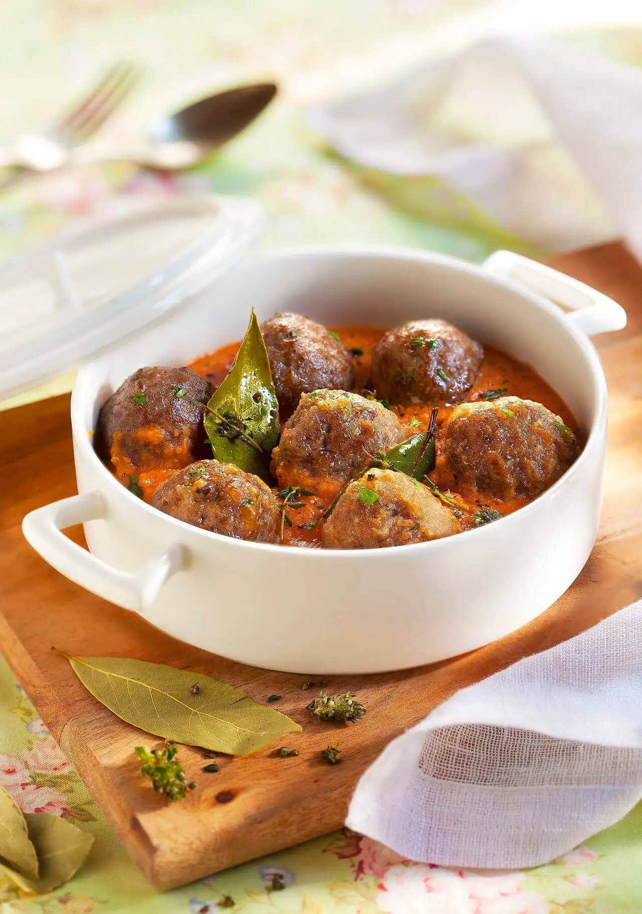 Albóndigas en salsa de tomate