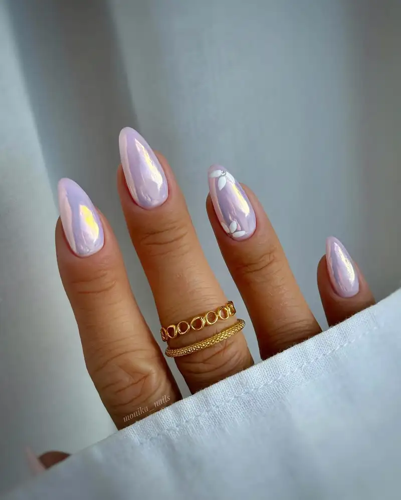 uñas perladas elegantes 