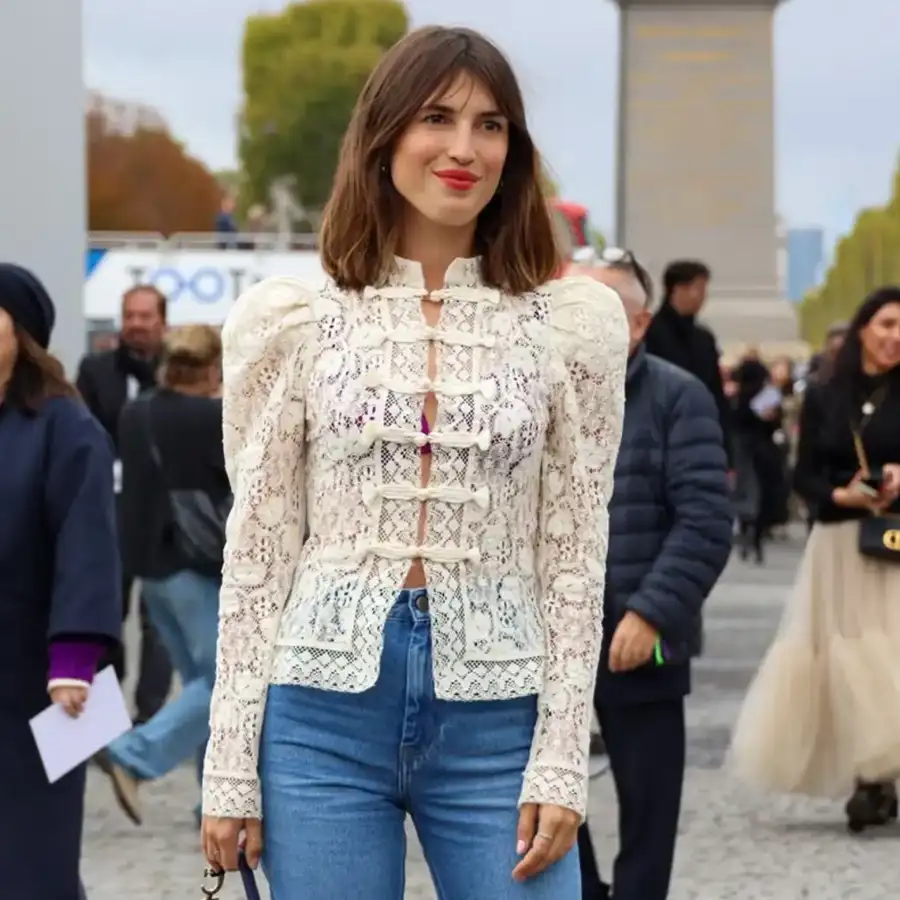 Blusas románticas y elegantes de Zara para las comidas/cenas de Navidad 2024 (en vídeo)