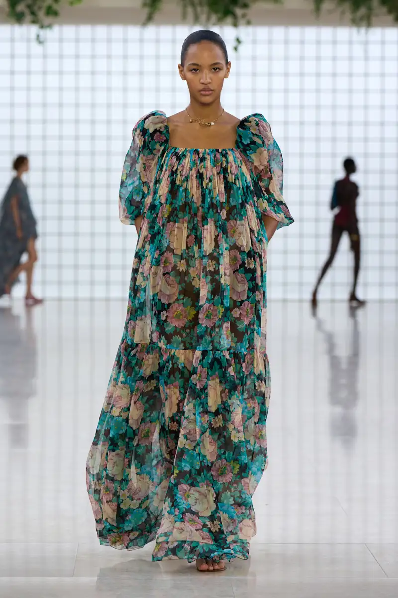 vestido floral chloé