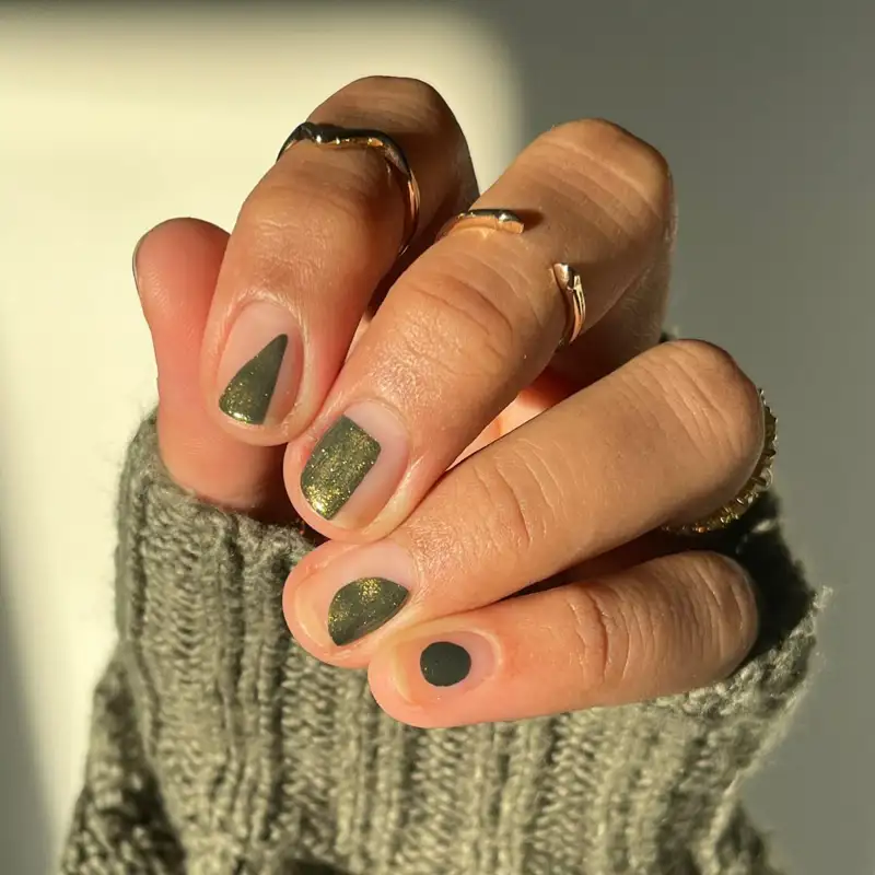 Diseños de uñas sencillos para invierno 