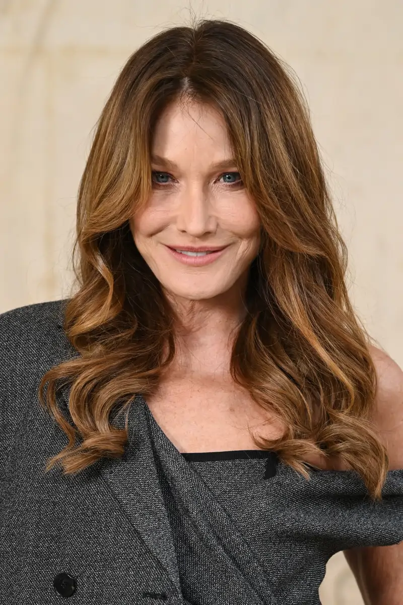 Carla Bruni pelo