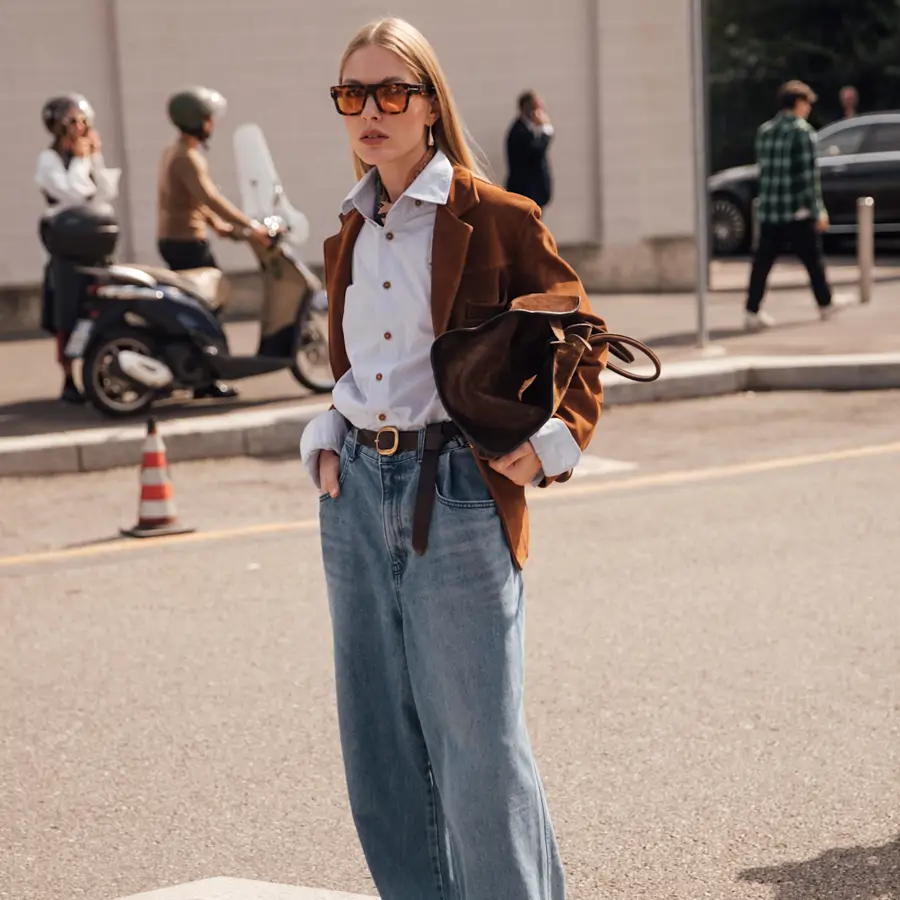 Adiós, jeans tradicionales: 10 vaqueros de Zara “de vestir” más elegantes, originales y en tendencia para primavera