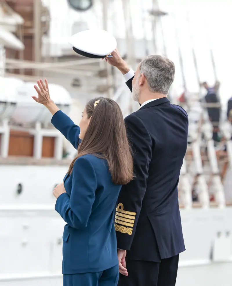 Letizia y Felipe despedida Leonor