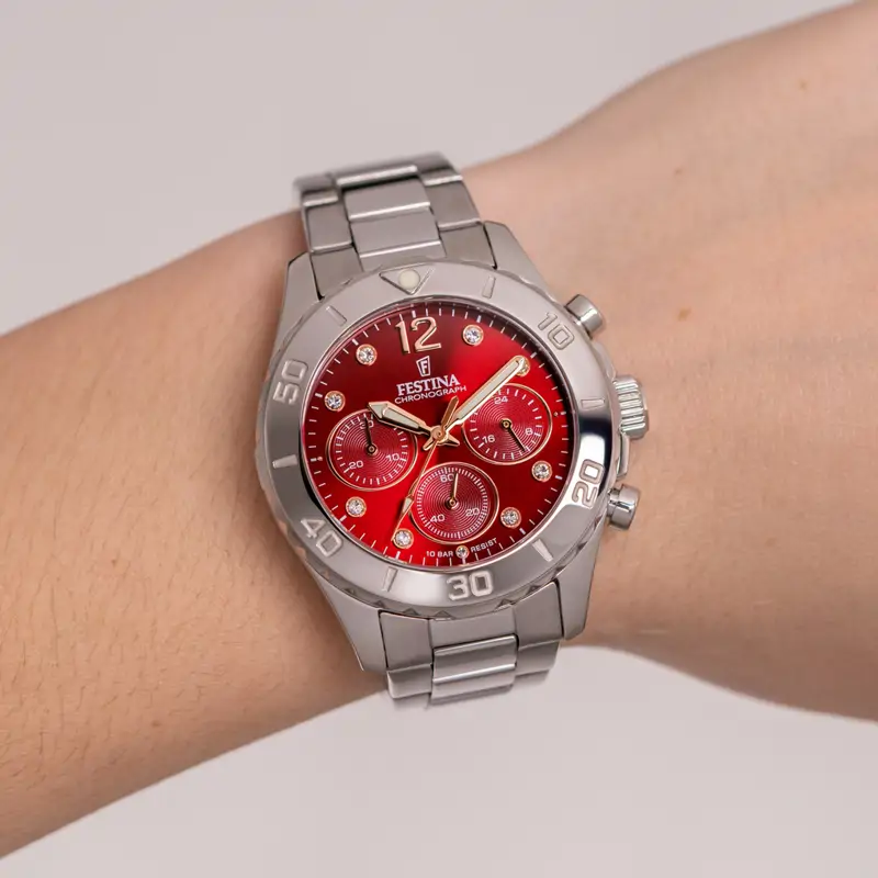 reloj rojo