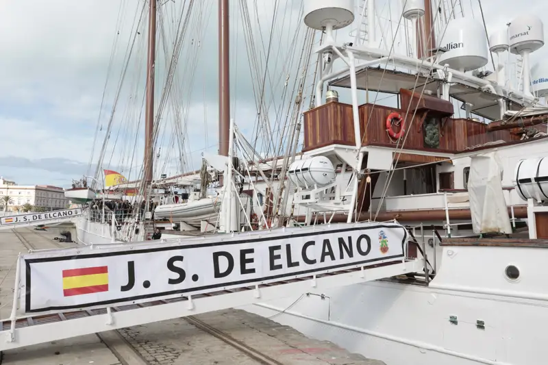 Buque escuela Juan Sebastián de Elcano