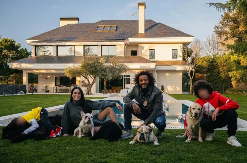 Casa Marcelo Vieira y Clarice Alves La Moraleja