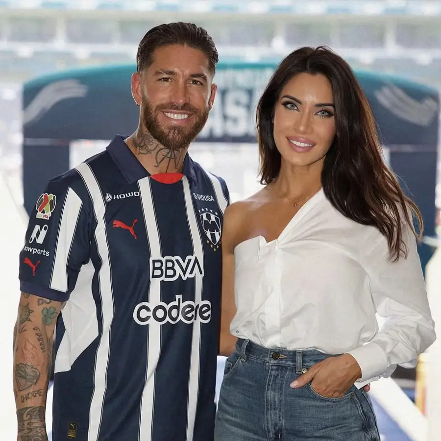 De los asientos de cuero al cuarto de baño: así es el comodísimo avión privado con el que Pilar Rubio y Sergio Ramos se han trasladado a México