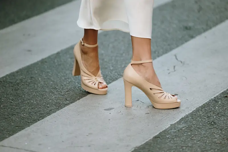 Zapatos beige