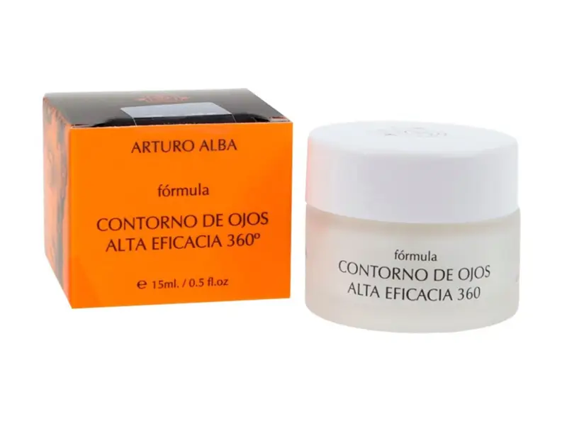 Arturo Alba contorno de ojos