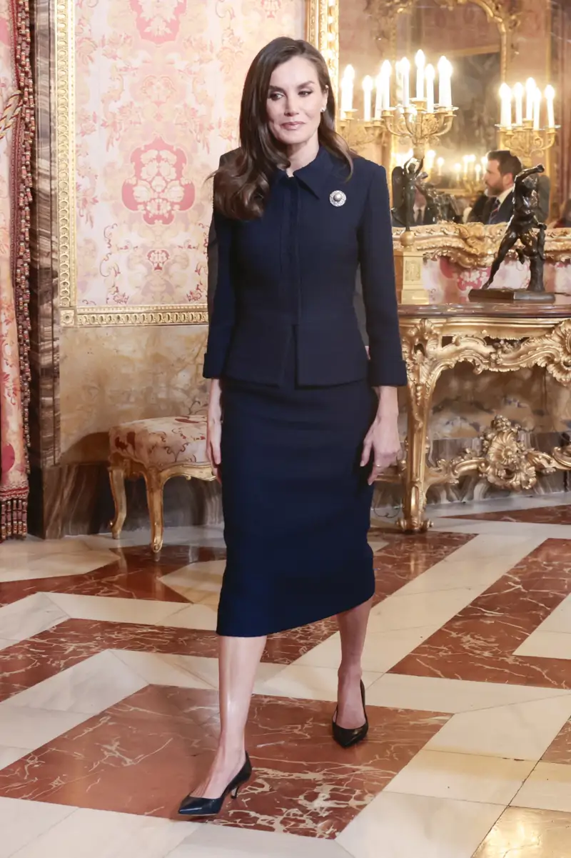 look Reina Letizia