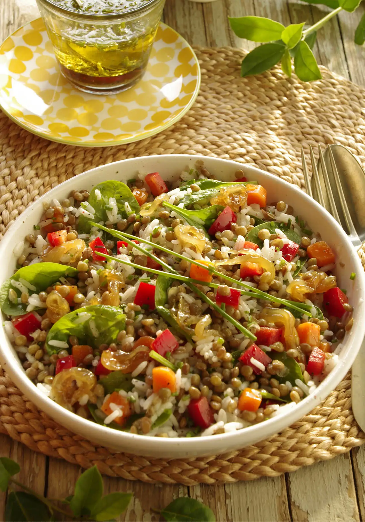 ensaladas de legumbres de arroz con lentejas