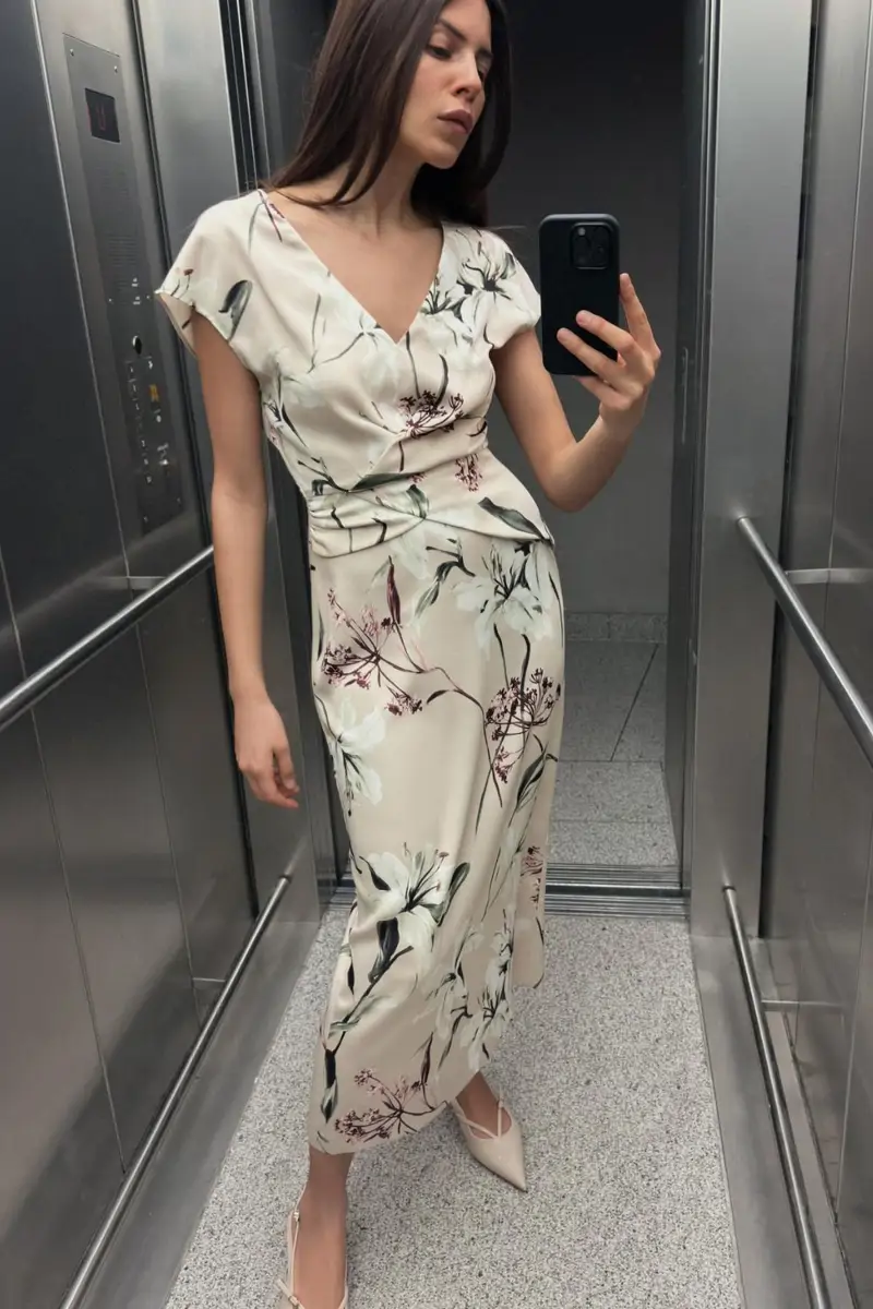 Vestido midi y estampado