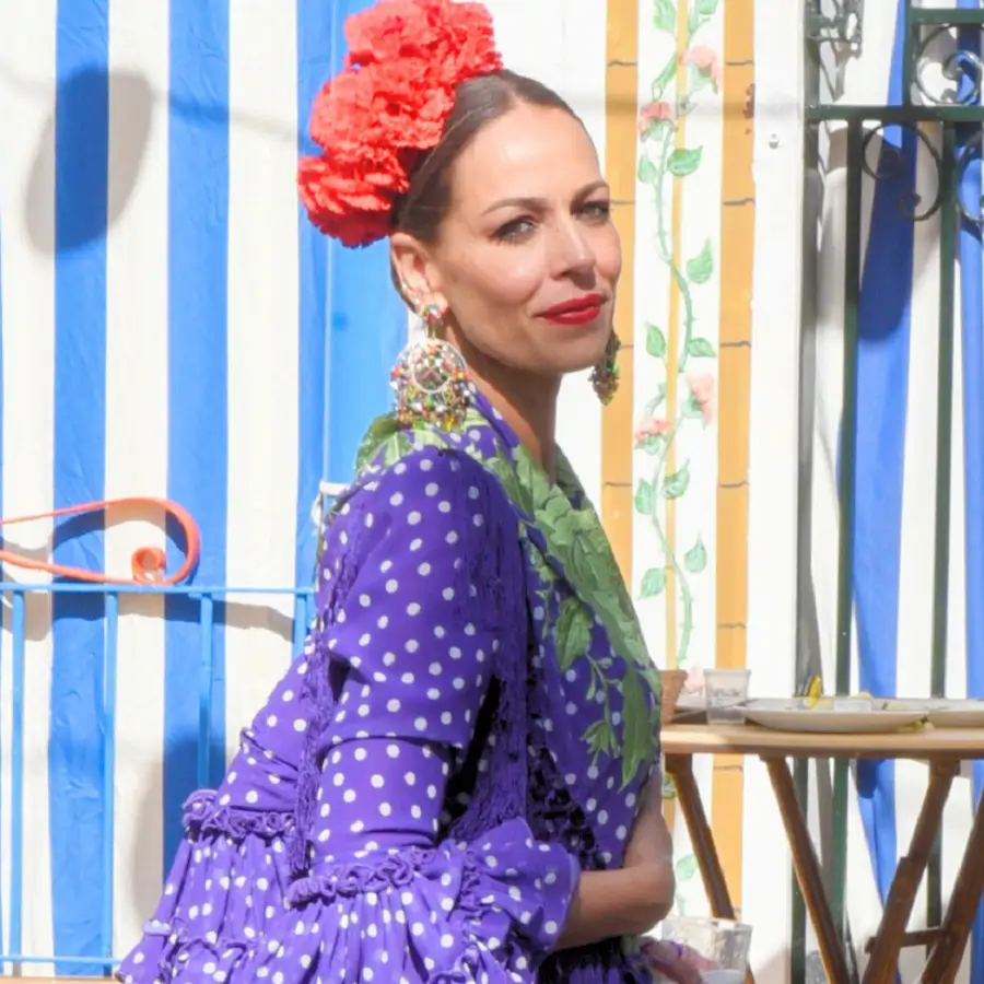 De Victoria Federica a Eugenia Martínez de Irujo: 12 looks "poco típicos" que las famosas más elegantes han llevado en la Feria de Abril 