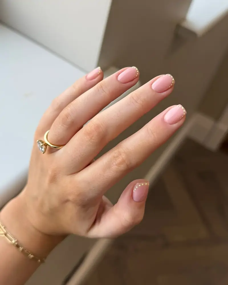 uñas cortas para verano Minimalistas