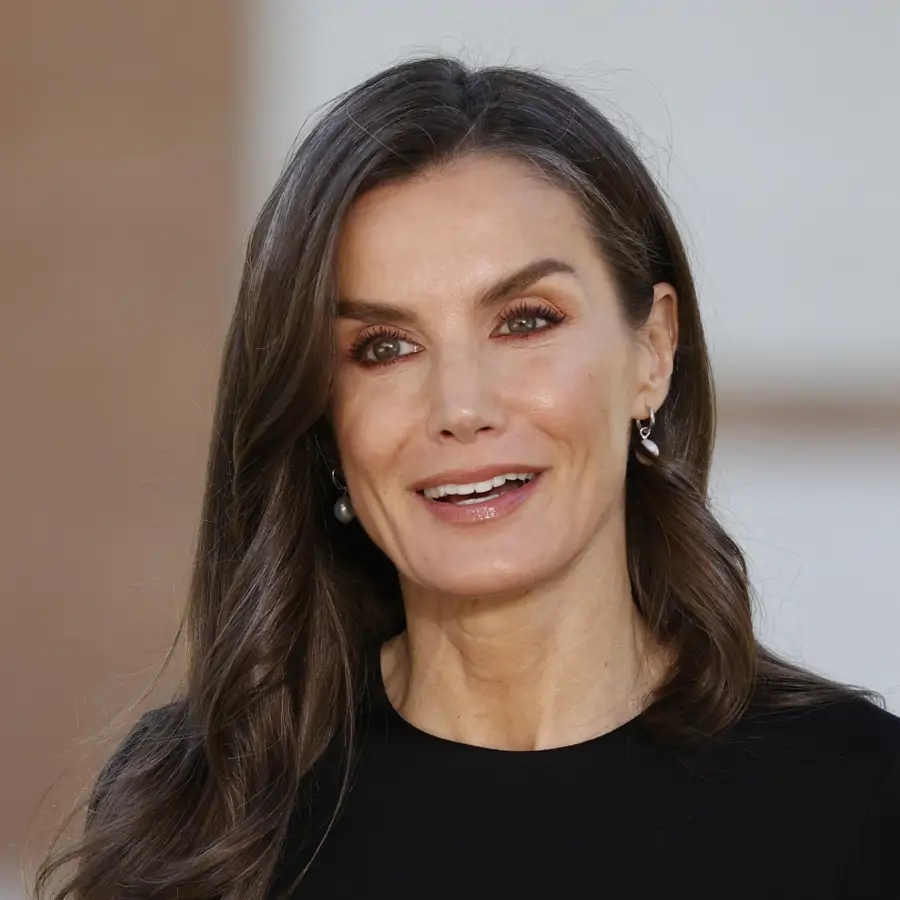 Cuando Letizia defendió sus canas y 'plantó' cara al comentario de una señora: “Hazte unas mechas, bonita”