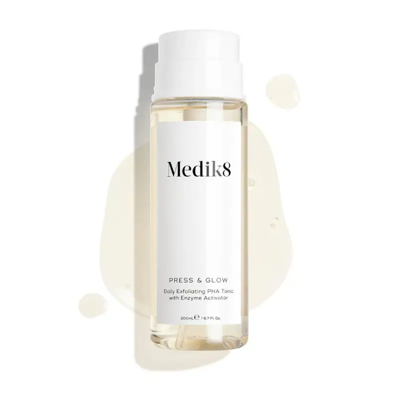 002 Press & Glow de Medik8