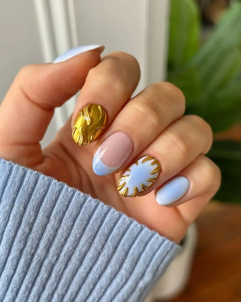 diseños de uñas azules decoradas