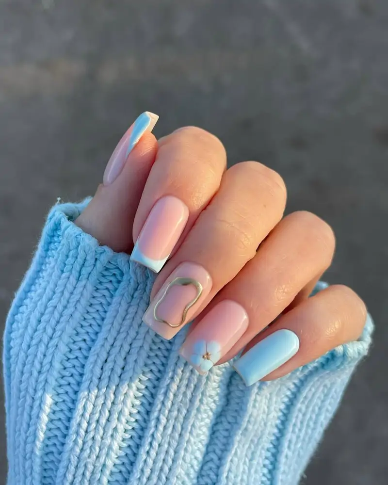diseños de uñas azules decoradas