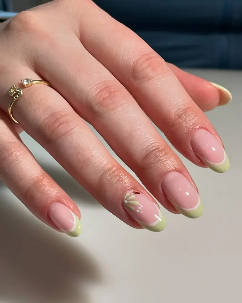ideas de manicura francesa para uñas redondas