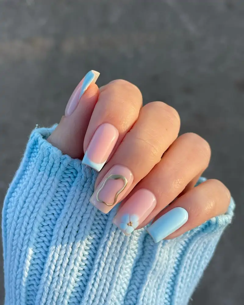 Uñas azul pastel primavera diseños elegantes