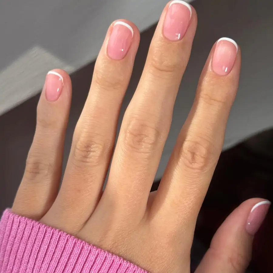 adjunta mani