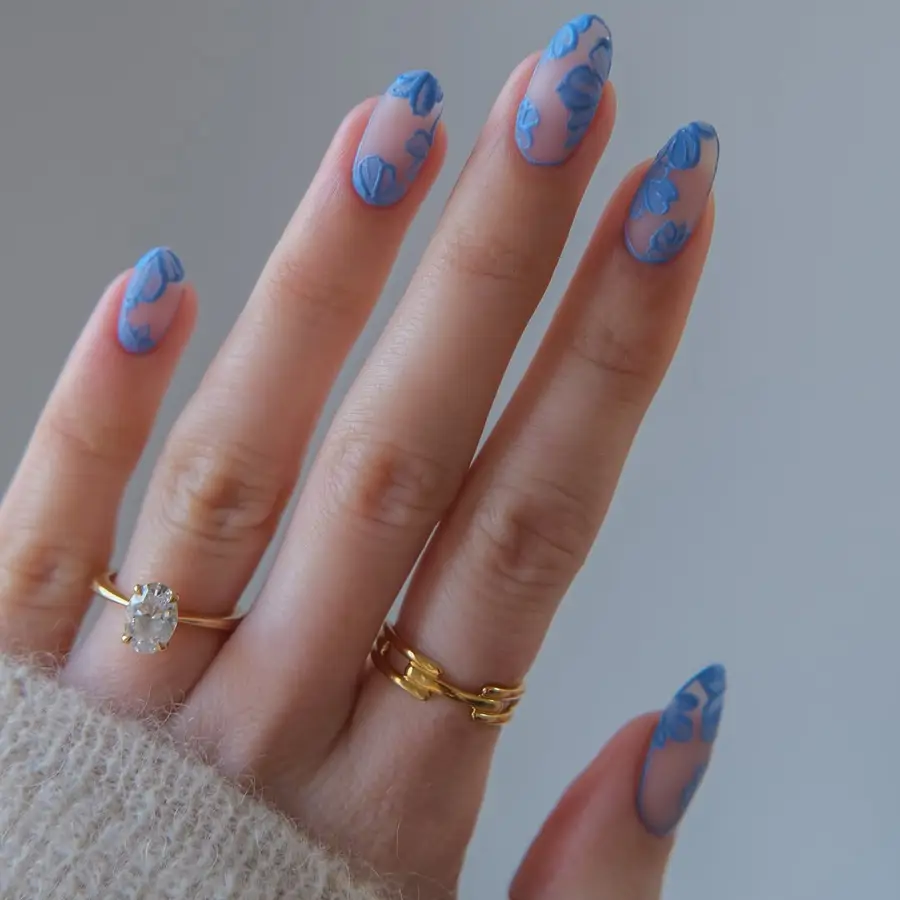25 diseños de uñas azules decoradas: del baby blue al navy, todas las tendencias
