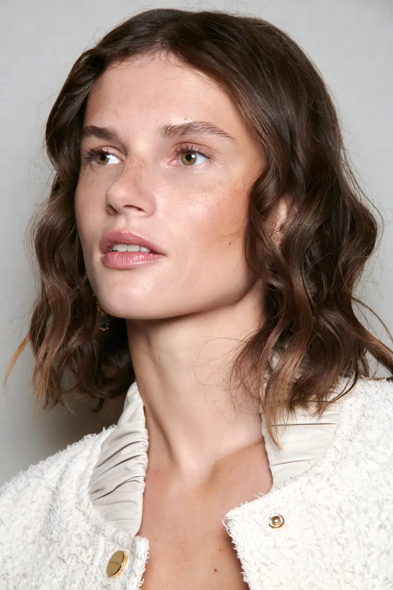 mujer con italian bob cut