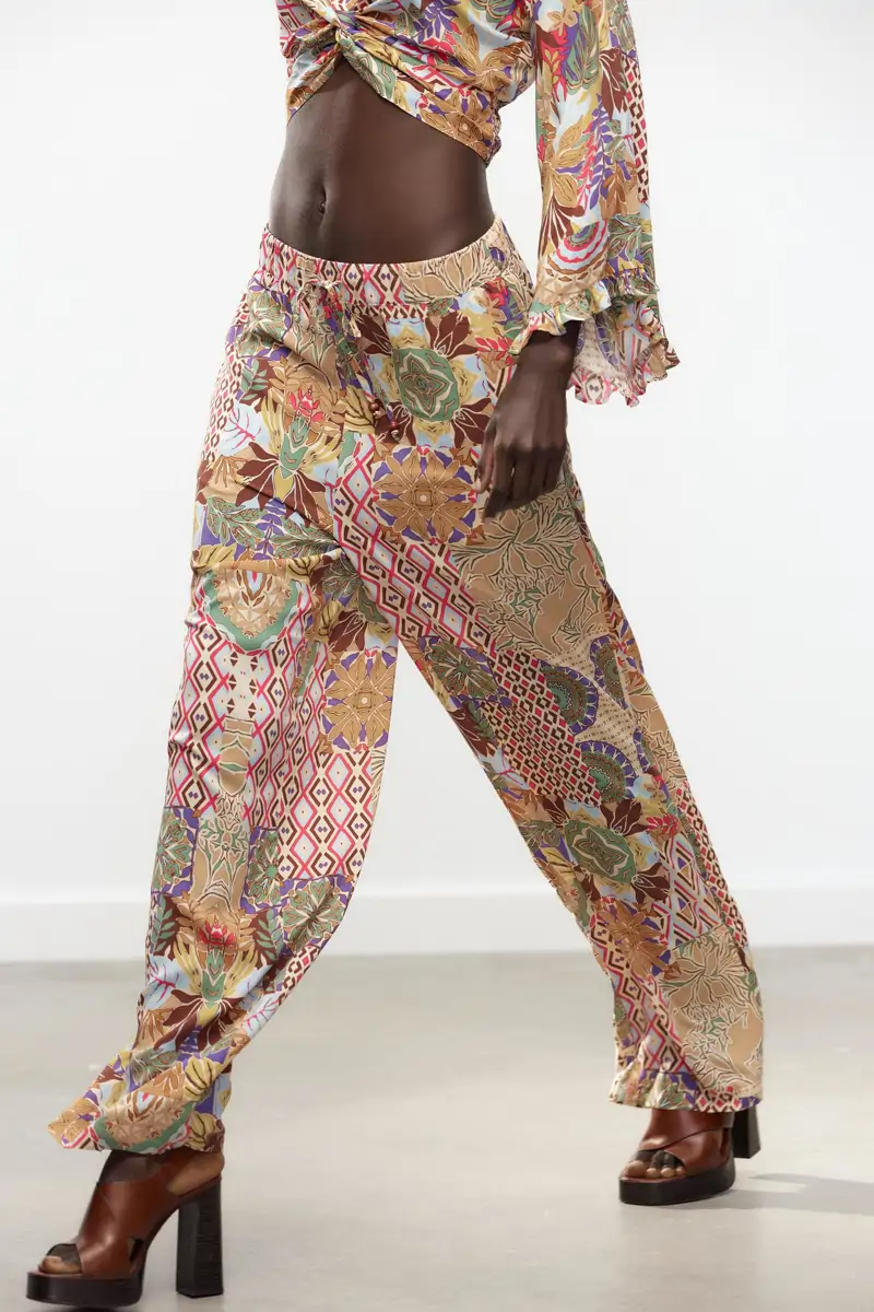 pantalón estampado