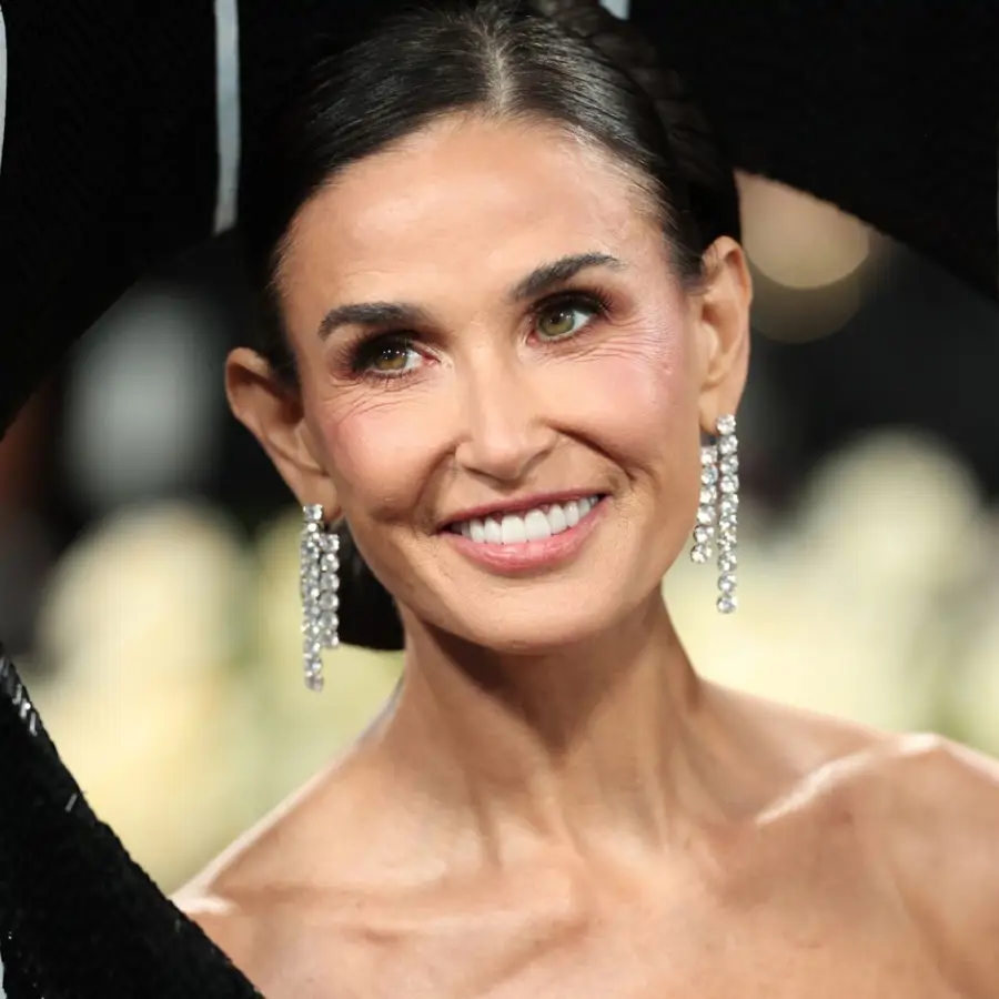 Demi Moore Actriz 62 A os Veo A Esas Mujeres Que Tienen Esas Canas Demi Moore Actriz 62 A os Veo A Esas Mujeres Que Tienen Esas Canas