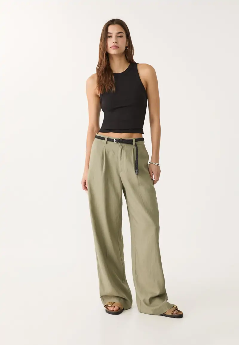pantalón caqui