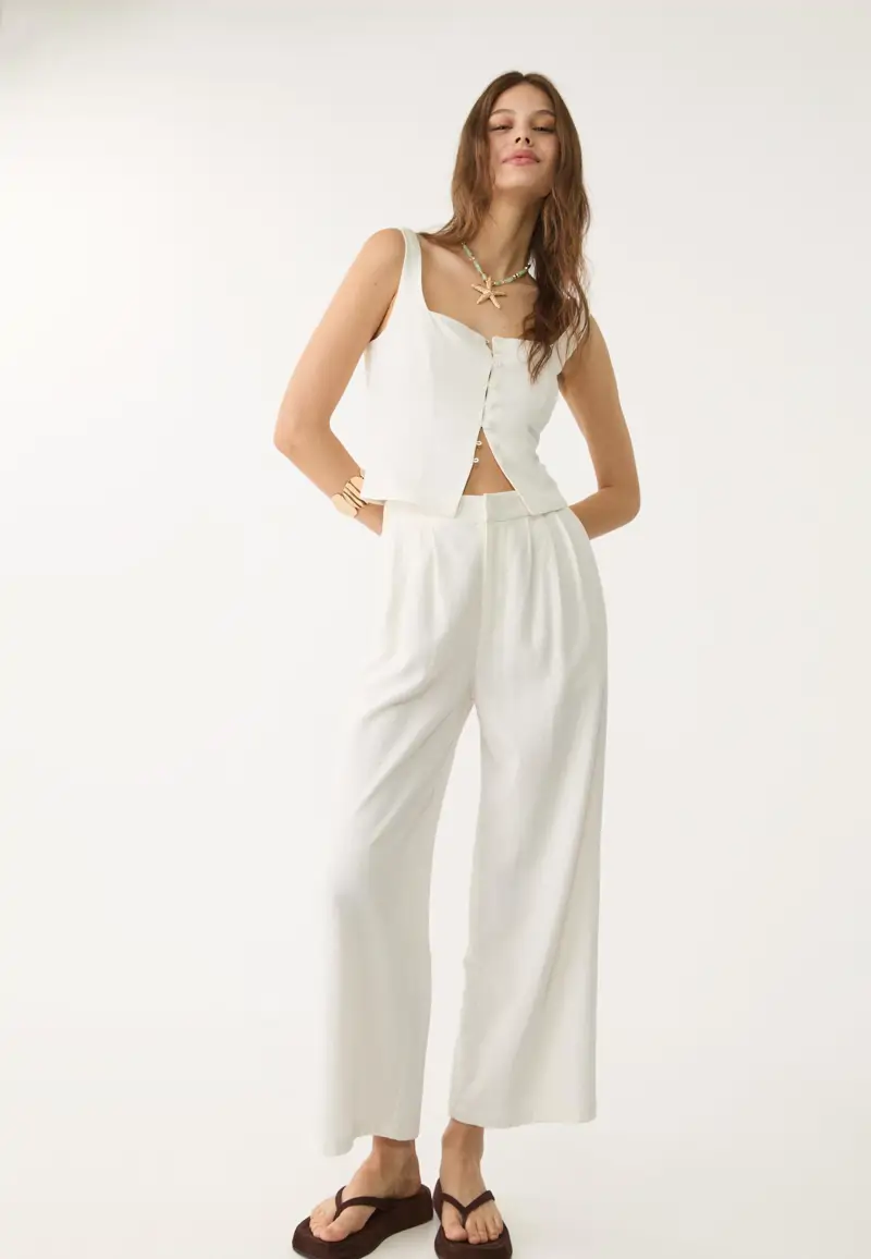 Pantalón culotte con lino