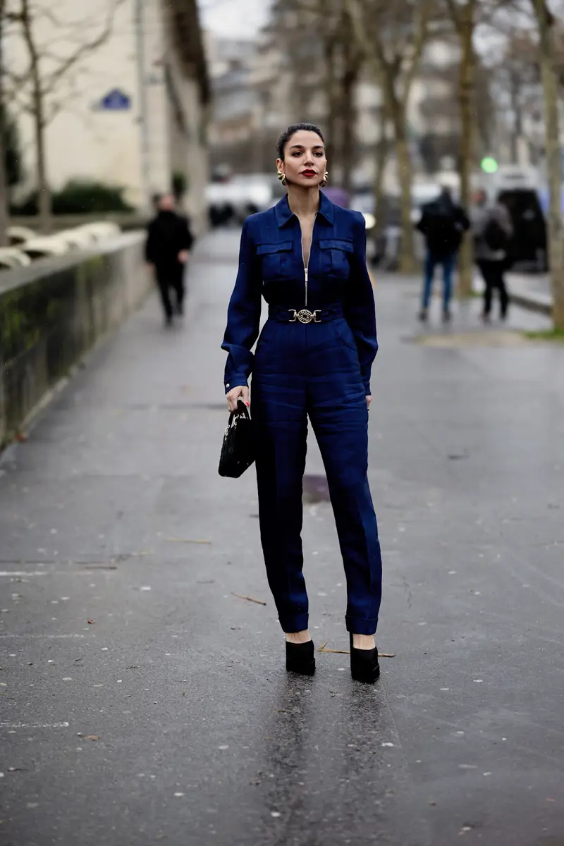 Look con mono