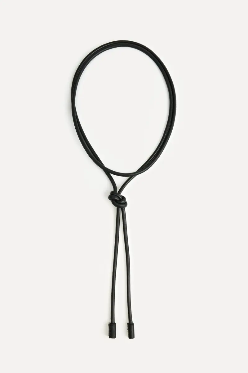 cinturon negro zara
