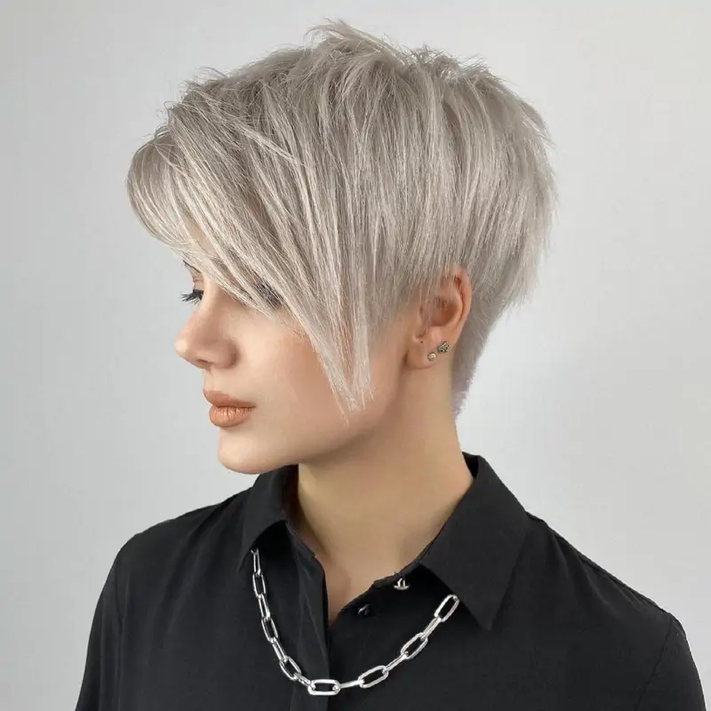 cortes de pelo asimétricos Pixie asimétrico