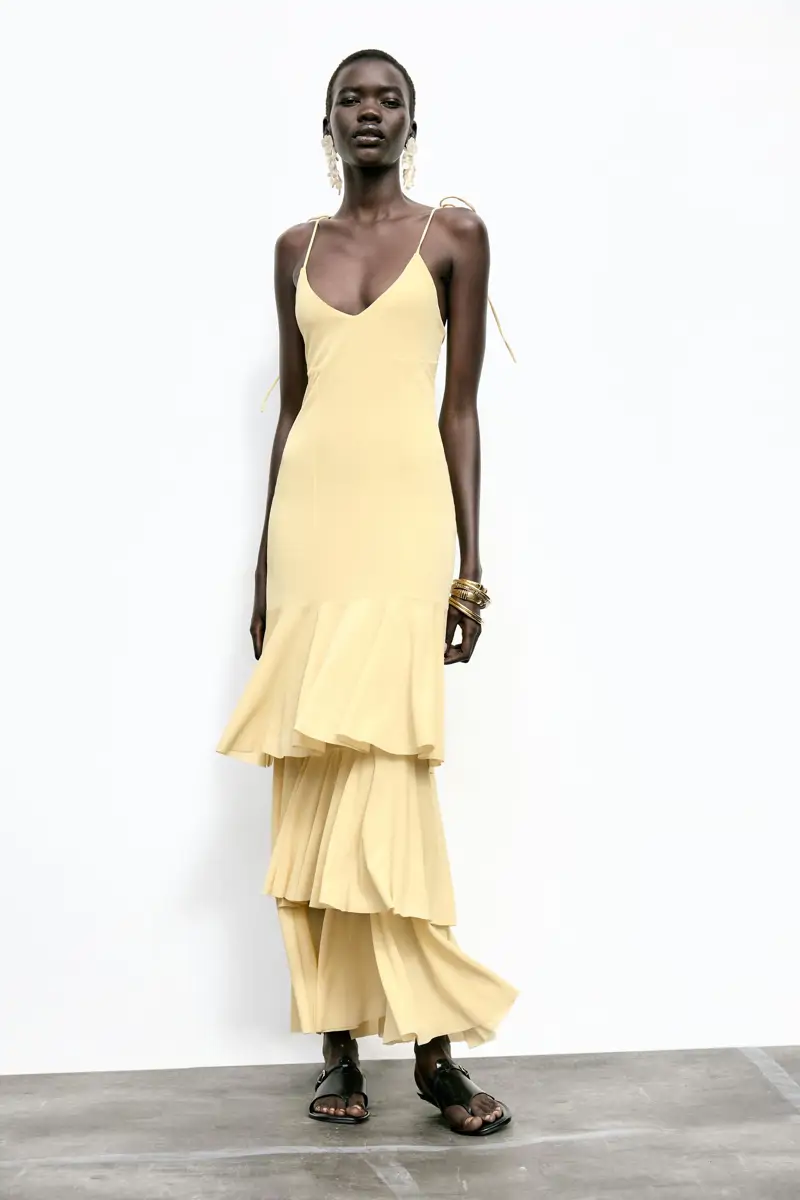 vestido amarillo mantequilla zara