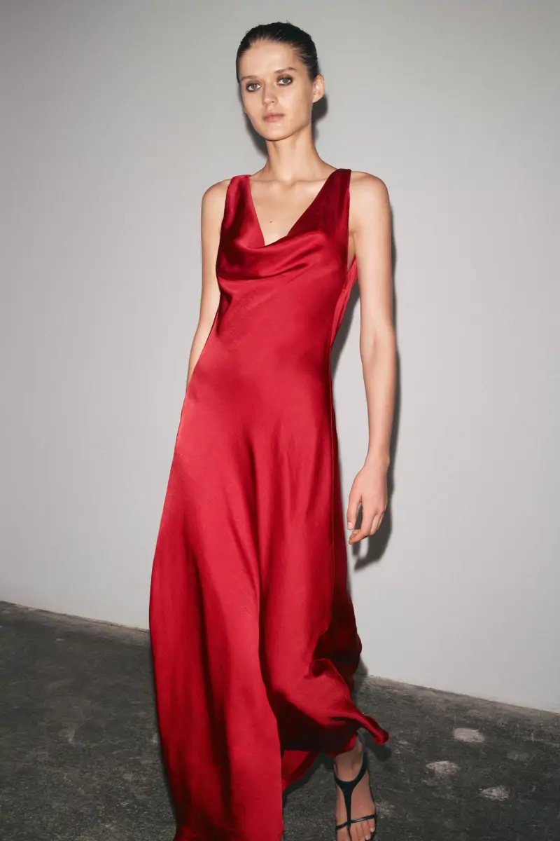 Vestido de satén