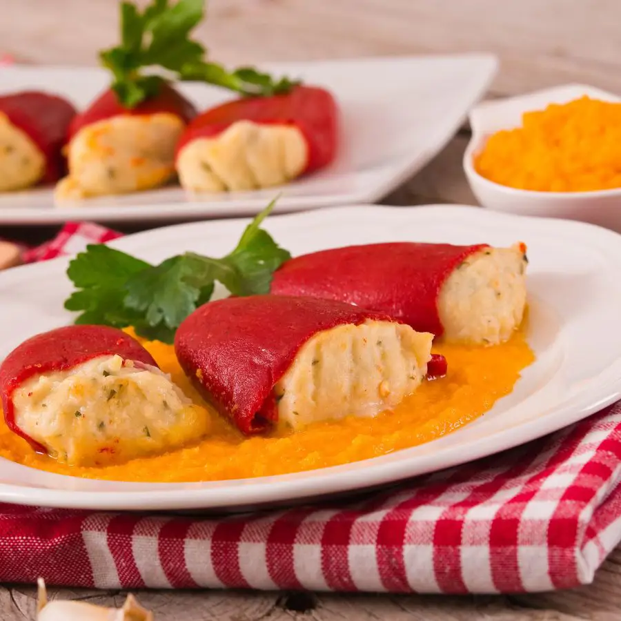 Dani García, chef con dos estrellas Michelín, sobre los pimientos del piquillo rellenos de su madre: "El mejor truco del mundo es 'levantar' el bacalao con leche”