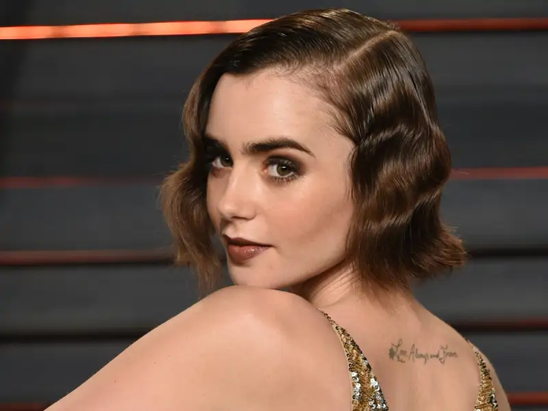 ondas al agua lily collins