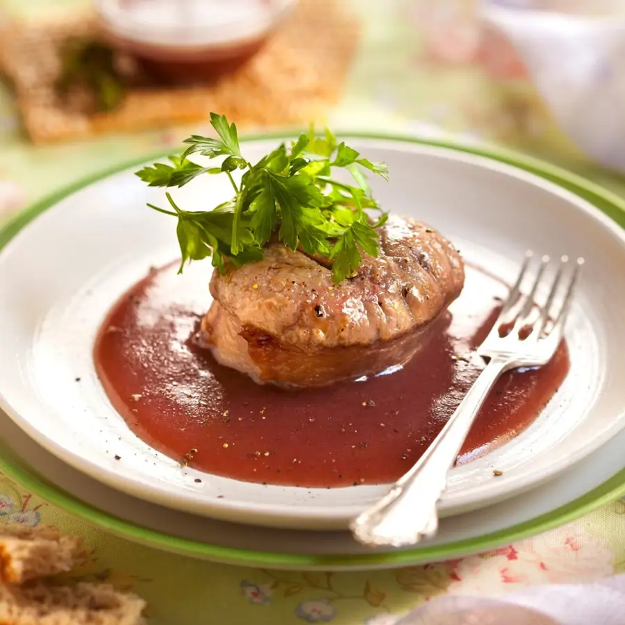 15 salsas para carne para enriquecer tus platos en cualquier ocasión