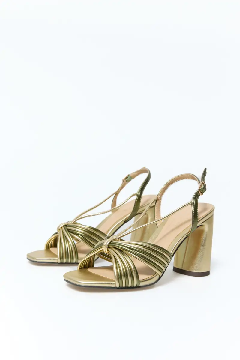 sandalias doradas sfera
