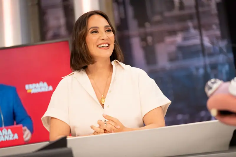 tamara falcó uñas