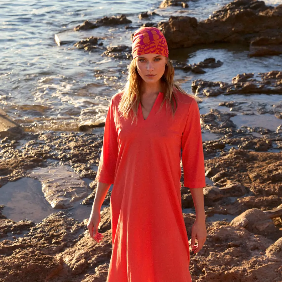 Nos adelantamos al verano con la nueva colección de Tinta & Bariloche: moda atemporal hecha para mujeres con estilo propio