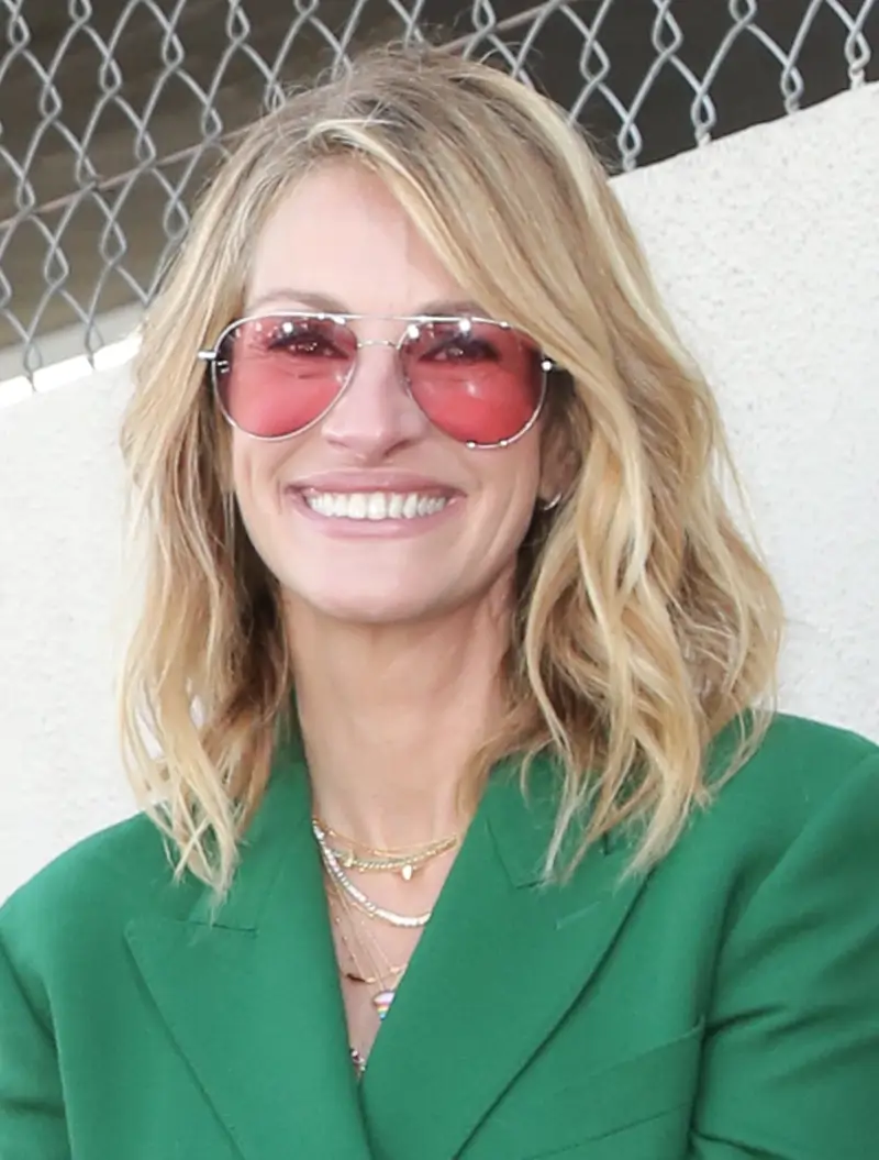 Julia Roberts