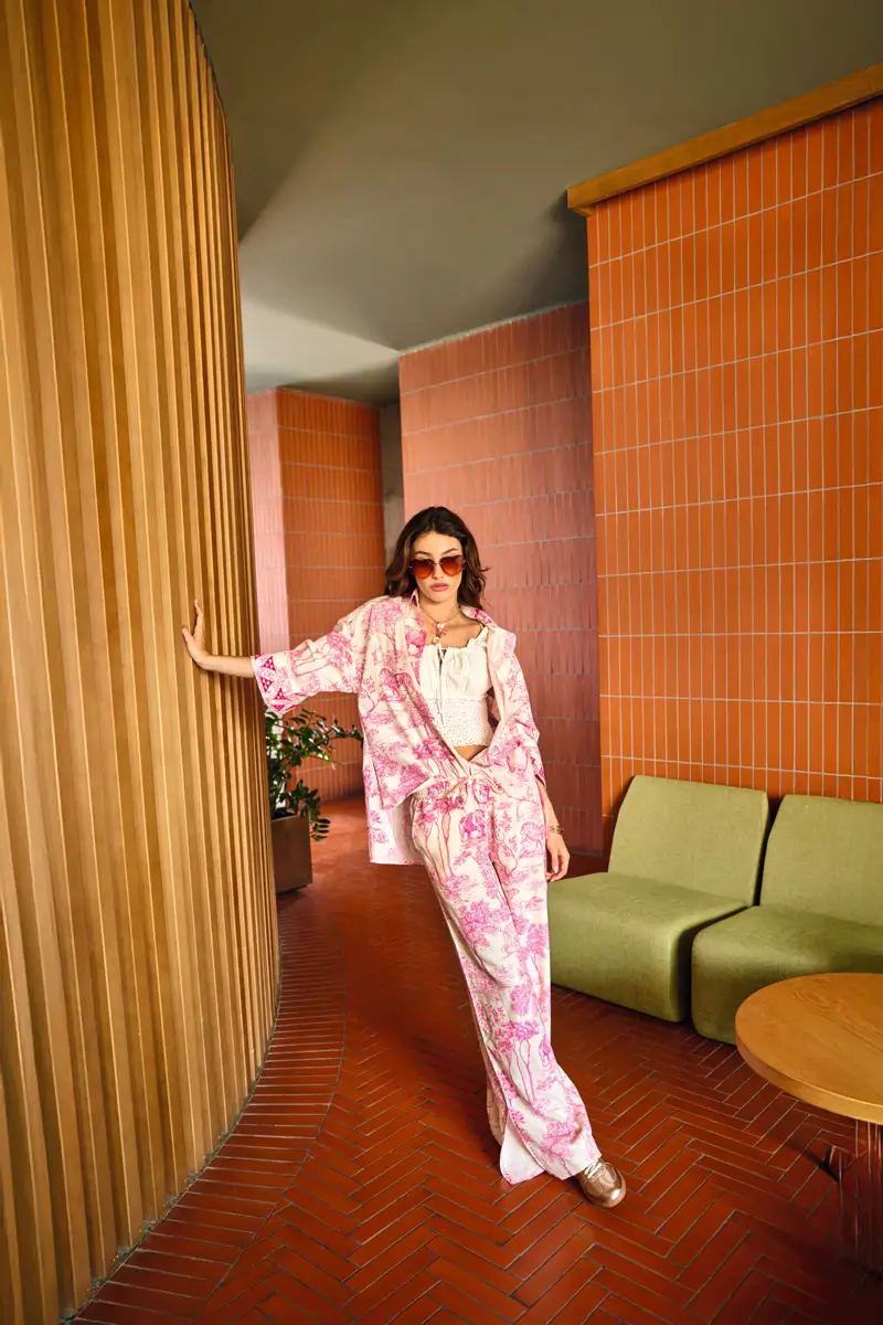 looks C&A revista junio CLARA 