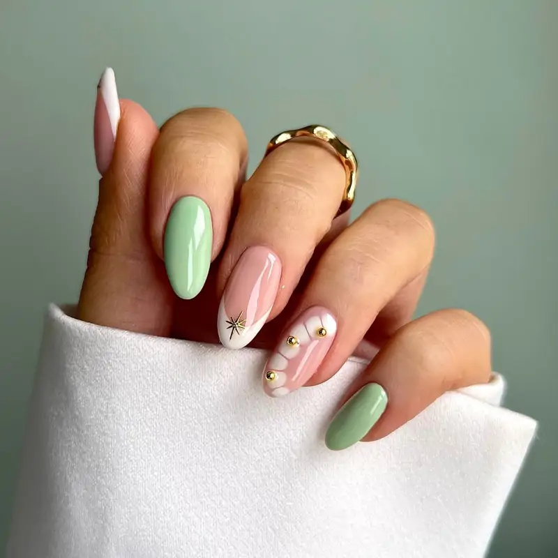 Uñas almendradas