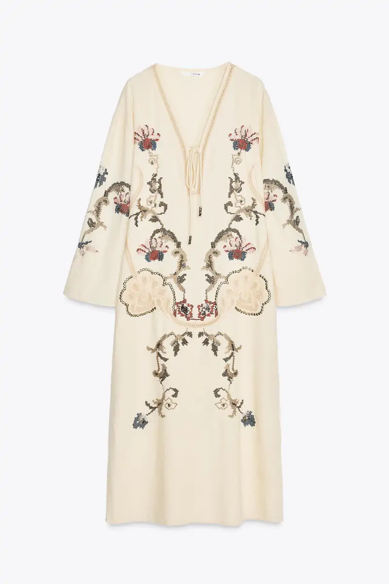 Vestido con bordados