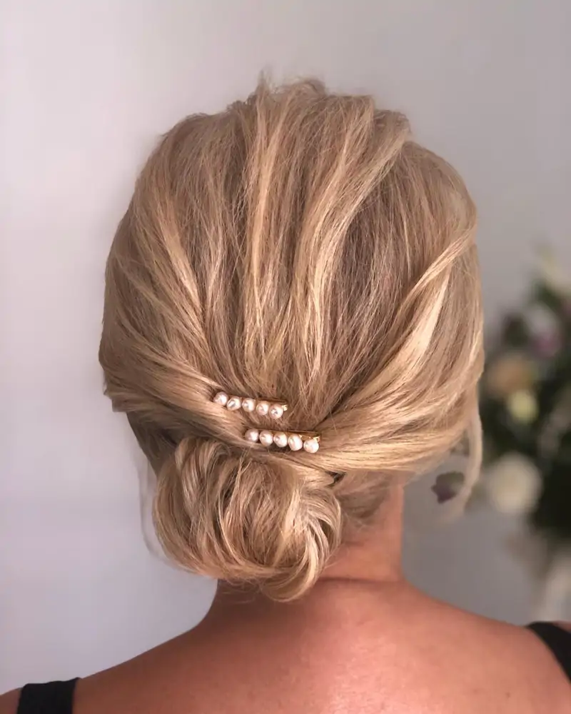 Peinados de madrina elegantes
