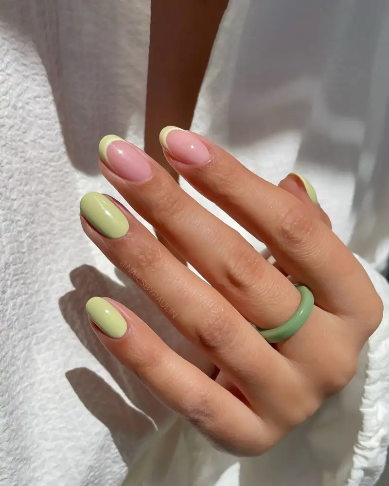 Uñas francesas modernas verano